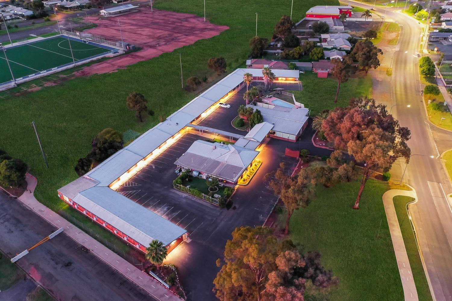 Parkview Motor Inn Parkes Eksteriør bilde