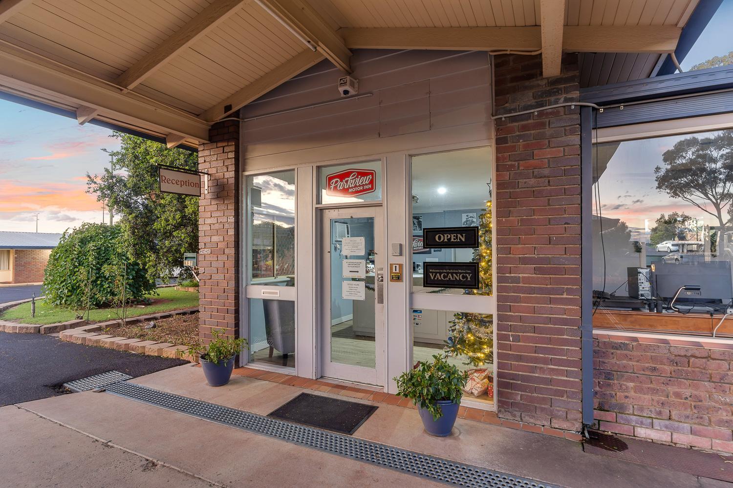 Parkview Motor Inn Parkes Eksteriør bilde